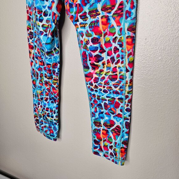 Constantly Varied Gear XS Exotic Bright  Leopard Print Crop Leggings Pockets - Picture 8 of 10